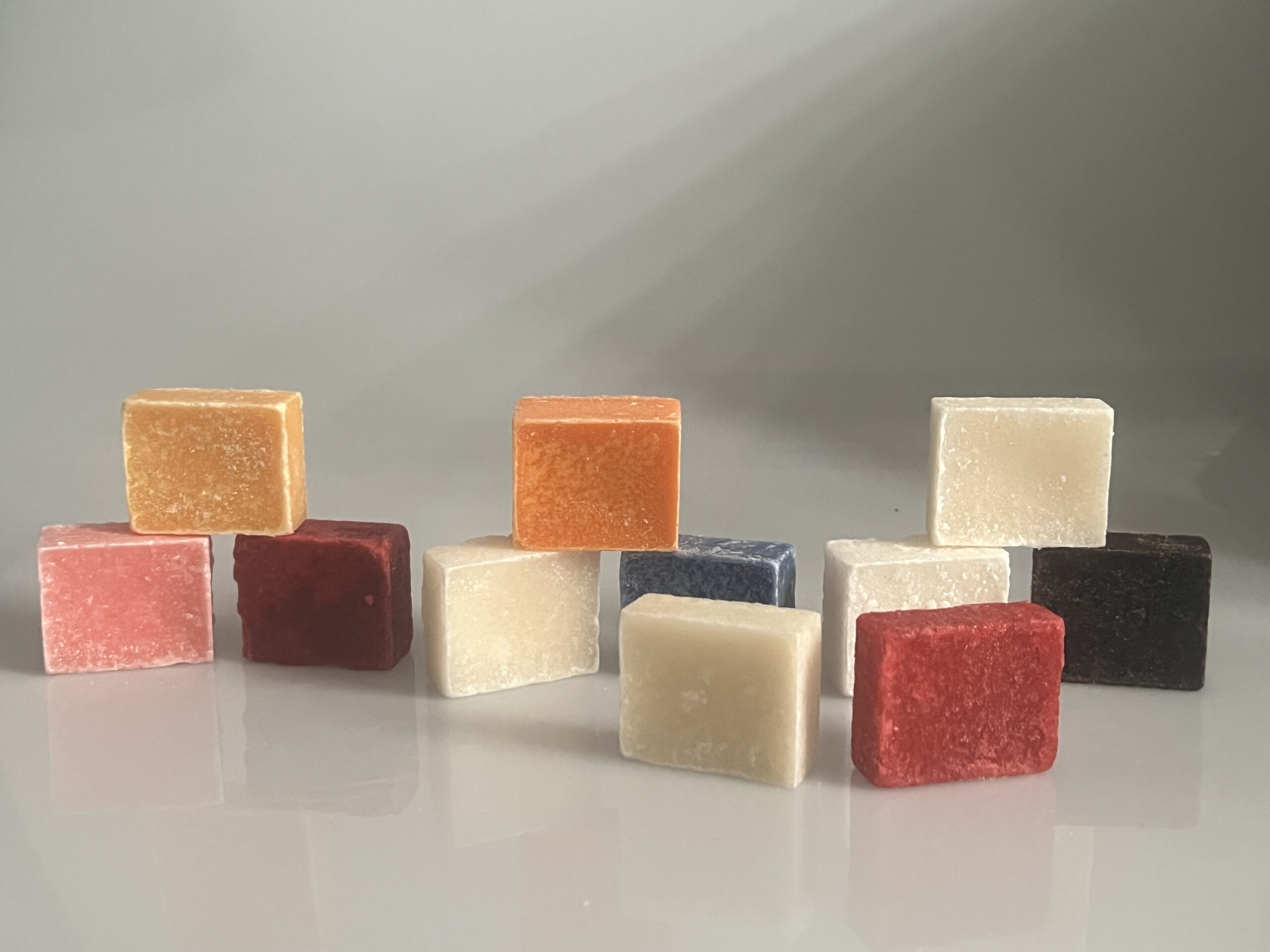 grote set van 11 amber blokjes